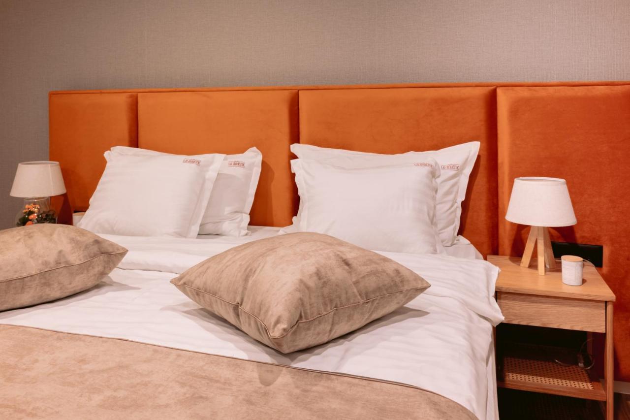 La Boheme Corbeanca - Partener Therme Ostratu Экстерьер фото