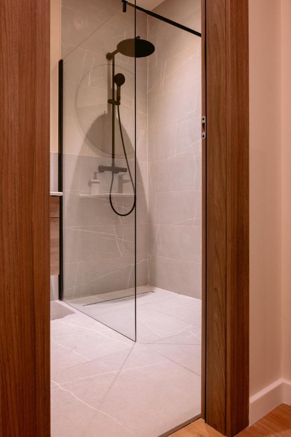 La Boheme Corbeanca - Partener Therme Ostratu Экстерьер фото
